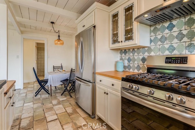 Detail Gallery Image 18 of 57 For 673 Ashby, Cambria,  CA 93428 - 4 Beds | 2/1 Baths