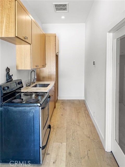9808 Downey Avenue, Downey CA: https://media.crmls.org/medias/0add31d2-234e-4dfd-822a-c66548007462.jpg