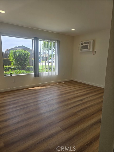 Detail Gallery Image 4 of 16 For 160 Greentree, La Habra,  CA 90631 - 2 Beds | 1/1 Baths