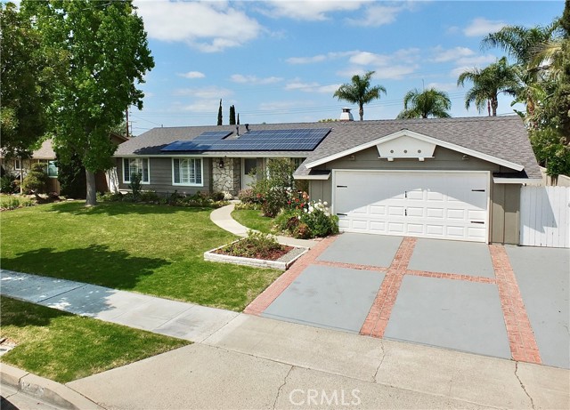 729 East Emerson Ave, Orange CA: https://media.crmls.org/medias/0addce6b-b704-4e52-a7ce-968b59946a7a.jpg