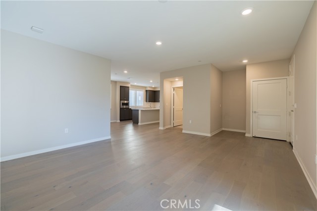 Detail Gallery Image 3 of 41 For 106 Tribeca, Irvine,  CA 92612 - 3 Beds | 2/1 Baths