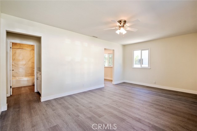 Detail Gallery Image 7 of 37 For 1920 Ruhland Ave a,  Redondo Beach,  CA 90278 - 3 Beds | 2 Baths