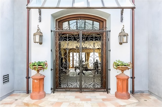 6863 Alta Vista Drive, Rancho Palos Verdes CA: https://media.crmls.org/medias/0adebee0-f986-4f03-8e09-66ec82581cd6.jpg