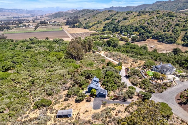 1606 Valley View Drive, Los Osos CA: https://media.crmls.org/medias/0adf64db-2250-4dd3-a9d7-9c97c4d4bcb6.jpg