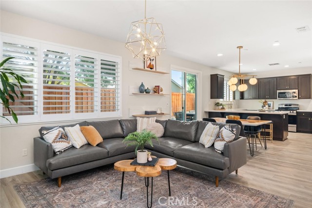 27 Bentwater loop, Chico CA: https://media.crmls.org/medias/0ae0ae15-6460-450b-85cf-83c06ecb5ccf.jpg