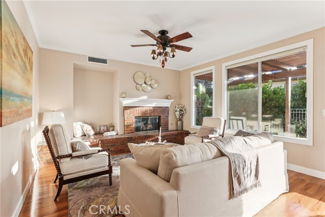 Detail Gallery Image 7 of 43 For 23161 Bouquet, Mission Viejo,  CA 92692 - 4 Beds | 3 Baths