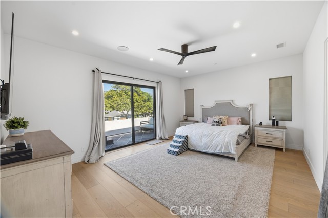 Detail Gallery Image 25 of 41 For 2504 Fisk Ln, Redondo Beach,  CA 90278 - 4 Beds | 3/1 Baths