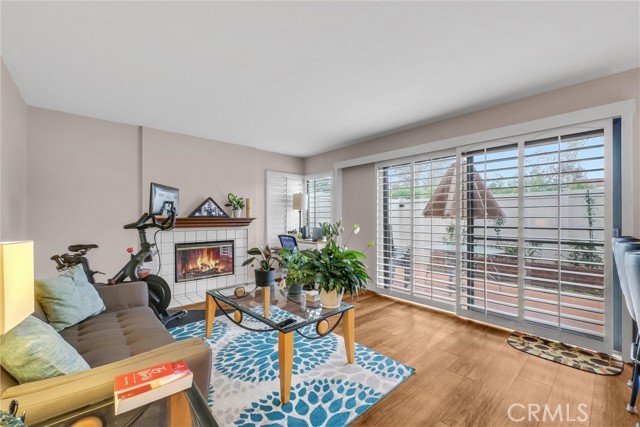 9796 Scanlan Court, Fountain Valley CA: https://media.crmls.org/medias/0ae14532-59b4-46ec-a773-013c09f40326.jpg