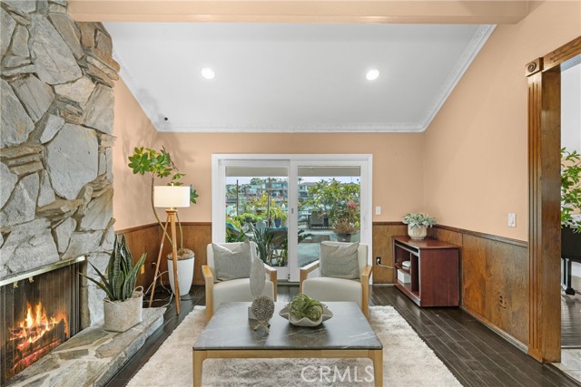 Detail Gallery Image 27 of 55 For 3562 Venture Dr, Huntington Beach,  CA 92649 - 4 Beds | 2/1 Baths