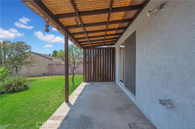 321 E Oakmont Drive, Montebello CA: https://media.crmls.org/medias/0ae23d69-0641-4958-b2ad-4ab569f3c8cf.jpg