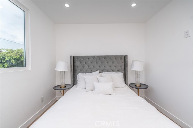 3818 Crawford Street, Los Angeles CA: https://media.crmls.org/medias/0ae3ee73-3c91-4548-801f-7075d2dfe4a2.jpg
