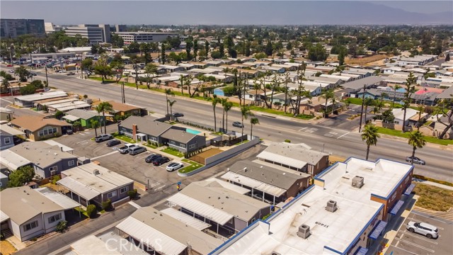 Detail Gallery Image 15 of 20 For 17377 Valley Bld #2,  Fontana,  CA 92335 - 3 Beds | 2 Baths