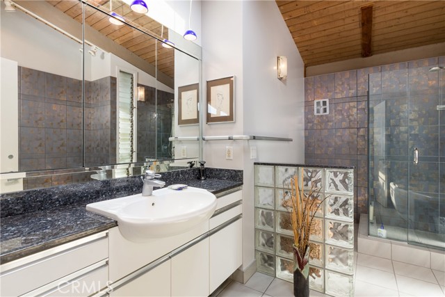 1315 Via Zumaya, Palos Verdes Estates CA: https://media.crmls.org/medias/0ae5af24-5566-4142-8a37-95a028b1065f.jpg