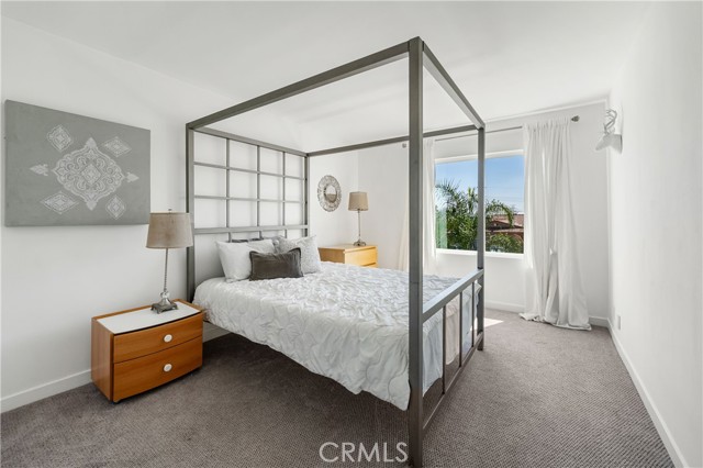 16267 Barneston Street, Granada Hills CA: https://media.crmls.org/medias/0ae6555a-5e3f-49cf-bde5-1a53b7e690cd.jpg