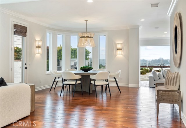 Detail Gallery Image 14 of 42 For 31 Cape Andover, Newport Beach,  CA 92660 - 4 Beds | 3/1 Baths