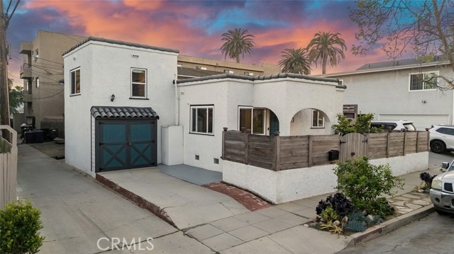 Front Image Thumbnail for CRPW26041552