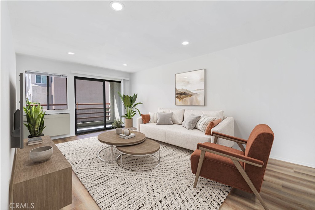 1119 Albany #226