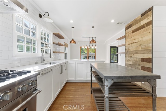 Detail Gallery Image 27 of 56 For 1230 Oak Circle, Glendale,  CA 91208 - 3 Beds | 2 Baths