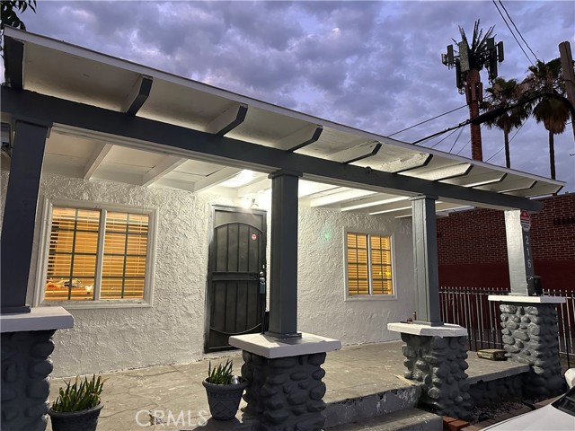 Detail Gallery Image 1 of 16 For 216 E Base Line St, San Bernardino,  CA 92410 - 2 Beds | 1 Baths