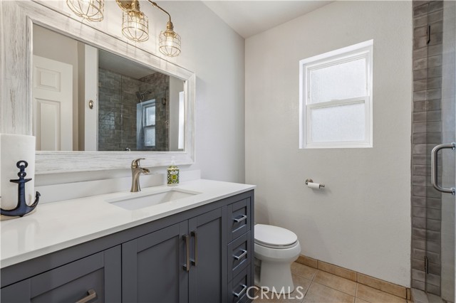 Detail Gallery Image 20 of 66 For 28245 Stonington, Saugus,  CA 91350 - 4 Beds | 3 Baths