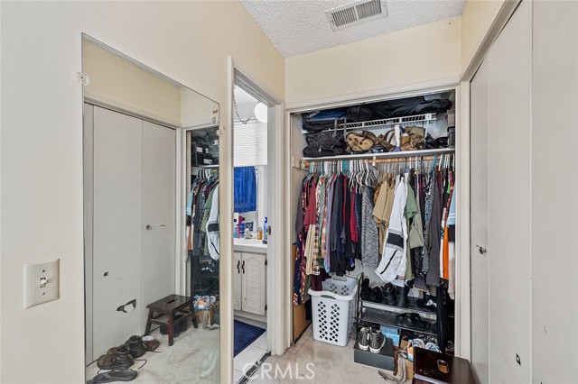 2538 Frost Avenue, Thousand Oaks CA: https://media.crmls.org/medias/0ae87f13-e098-403e-b361-60df59040485.jpg