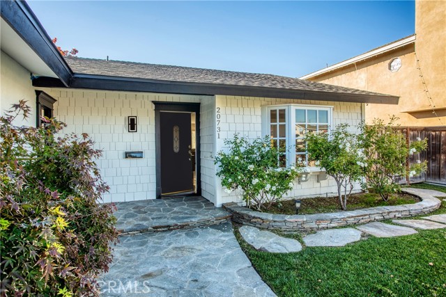MLS# OC22245546