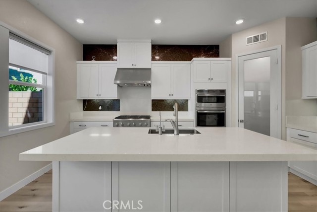 670 Athos, Lake Forest CA: https://media.crmls.org/medias/0ae964c0-4fb2-4437-a810-42d2f974c7df.jpg