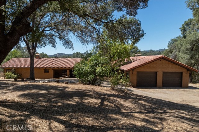 Detail Gallery Image 2 of 65 For 3981 Snow Creek Rd, Mariposa,  CA 95338 - 3 Beds | 2 Baths