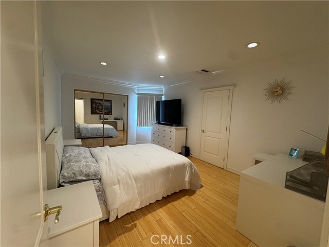 Detail Gallery Image 30 of 44 For 5092 Chimineas, Tarzana,  CA 91356 - 4 Beds | 2 Baths