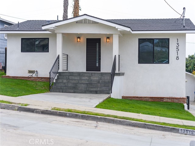Detail Gallery Image 1 of 43 For 13518 via Del Palma Ave, Whittier,  CA 90602 - 3 Beds | 2 Baths