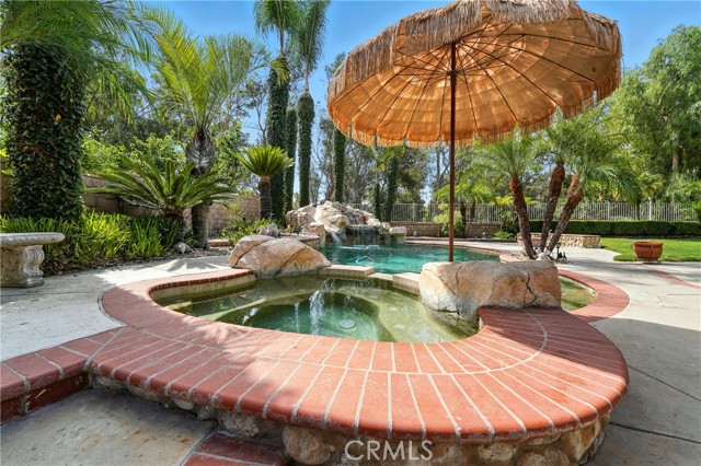 3581 Hillsdale Ranch Road, Chino Hills CA: https://media.crmls.org/medias/0aebe3d3-77ba-4897-b739-fa78732ce0b1.jpg