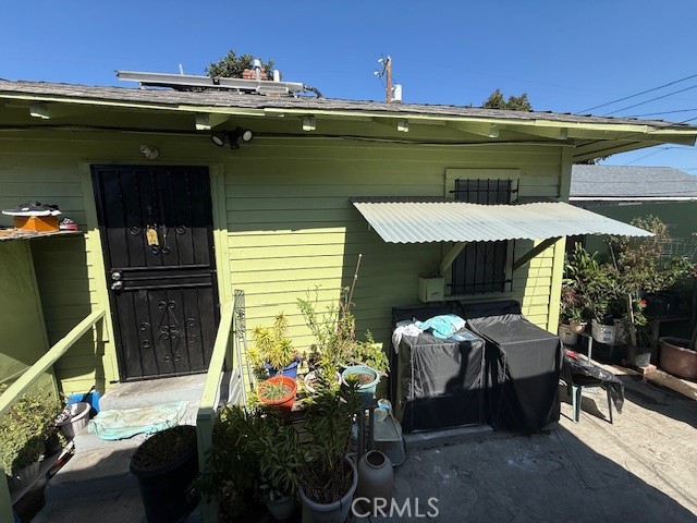 Detail Gallery Image 11 of 23 For 127 E 81st, Los Angeles,  CA 90003 - – Beds | – Baths