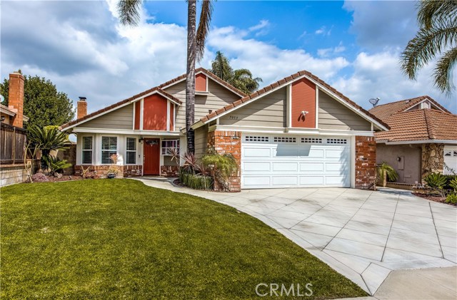 7953 E Saffron St, Anaheim Hills, CA 92808