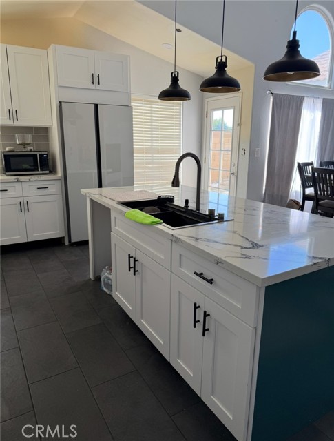 1730 Landsford Street, Lancaster CA: https://media.crmls.org/medias/0aecc8f2-ba55-4120-90d3-04f80473ecff.jpg