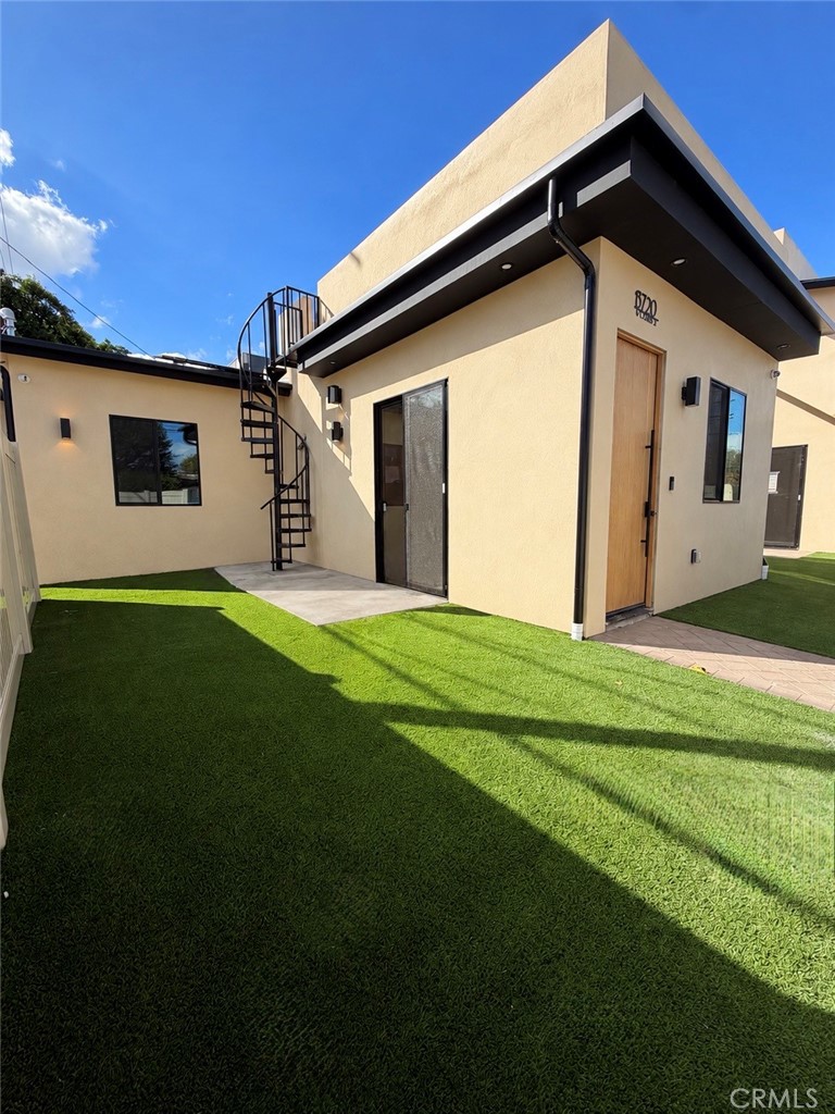 13720 Collins — image 1