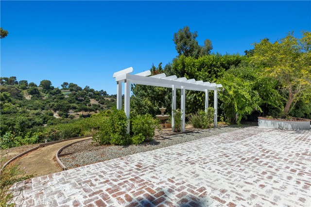 Detail Gallery Image 39 of 50 For 38 Chuckwagon Rd, Rolling Hills,  CA 90274 - 4 Beds | 2/1 Baths