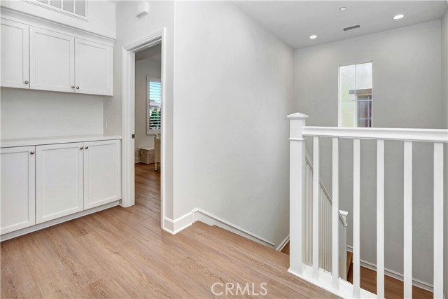 Detail Gallery Image 17 of 33 For 131 Stallion, Irvine,  CA 92602 - 4 Beds | 2/1 Baths