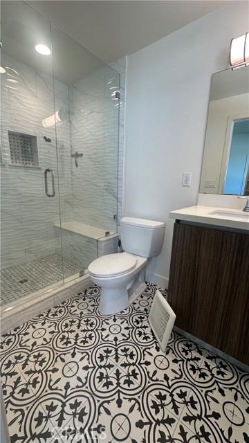 4818 Satsuma Avenue, North Hollywood CA: https://media.crmls.org/medias/0aee42b1-5e76-4dce-bc68-b485f4ea1c91.jpg