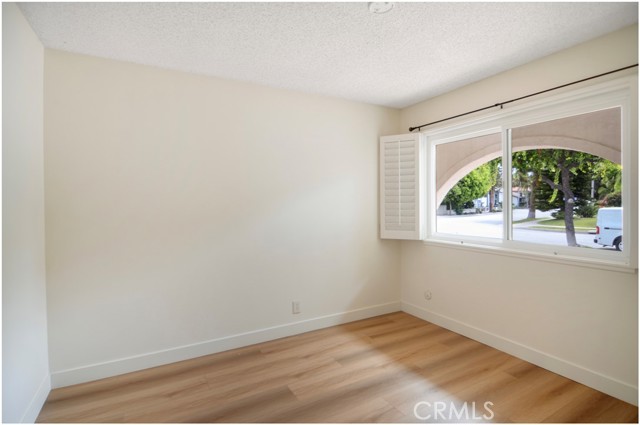 Detail Gallery Image 17 of 31 For 1110 Redding Ave, Costa Mesa,  CA 92626 - 4 Beds | 2 Baths