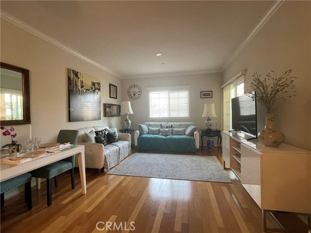 Front Image Thumbnail for CRSB26097144