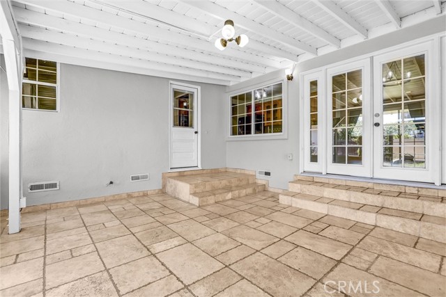 7836 Hanna Avenue, Canoga Park CA: https://media.crmls.org/medias/0aef70af-f501-4c4f-a810-e3ecbbcd7371.jpg