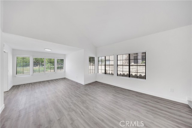 6289 Sunny Meadow Lane, Chino Hills CA: https://media.crmls.org/medias/0aefc7a0-7d2d-415b-ae3f-9b38ab7af516.jpg
