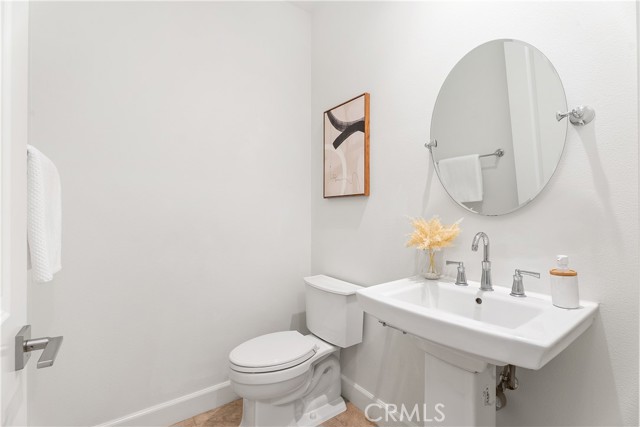 Detail Gallery Image 18 of 30 For 124 Hargrove, Irvine,  CA 92620 - 3 Beds | 2/1 Baths