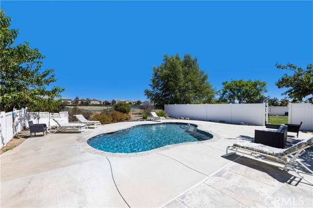 Detail Gallery Image 18 of 70 For 24160 Lenox Ln, Murrieta,  CA 92562 - 6 Beds | 4 Baths