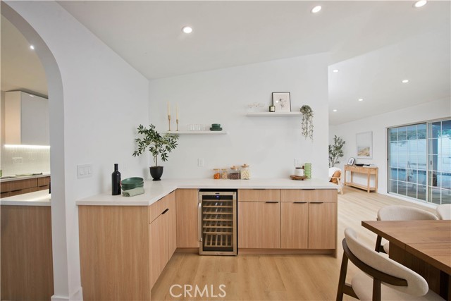 9355 Ruffner Avenue, Northridge CA: https://media.crmls.org/medias/0af1e9df-1027-4128-8ee2-3d3d6c53a212.jpg