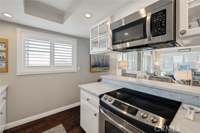 640 Manhattan Beach Boulevard, Manhattan Beach, California 90266, 2 Bedrooms Bedrooms, ,2 BathroomsBathrooms,Residential,Sold,Manhattan Beach,SB23142644