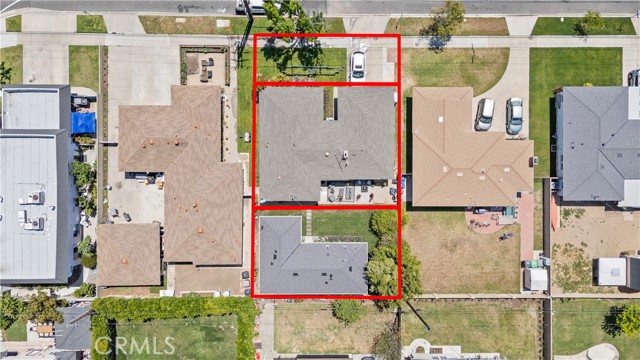 923 W Maple Avenue, Orange CA: https://media.crmls.org/medias/0af29d7e-83db-455c-b7d6-c64b898c40d1.jpg