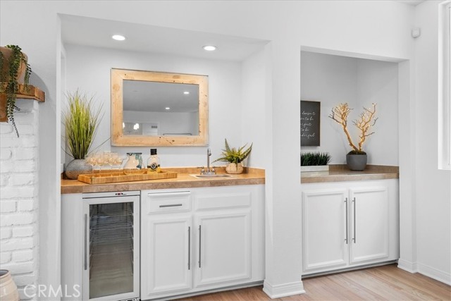 2209 Valley Drive, Manhattan Beach, California 90266, 4 Bedrooms Bedrooms, ,2 BathroomsBathrooms,Residential,Sold,Valley,SB22159548