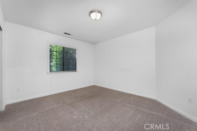 22022 Grove Circle, Red Bluff CA: https://media.crmls.org/medias/0af2e40d-b717-4e43-9039-599c02775fbc.jpg