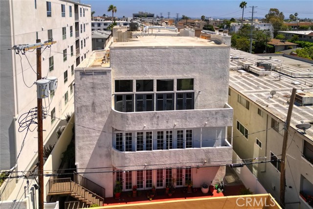 Detail Gallery Image 54 of 57 For 11845 Mayfield Ave #303,  Los Angeles,  CA 90049 - 2 Beds | 2/1 Baths
